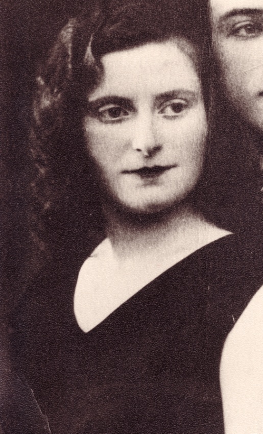 Description : C:\Users\Nysenholc Adolphe\Documents\2011_10_10\Affiche, Mère de g., Léa F_0001.jpg